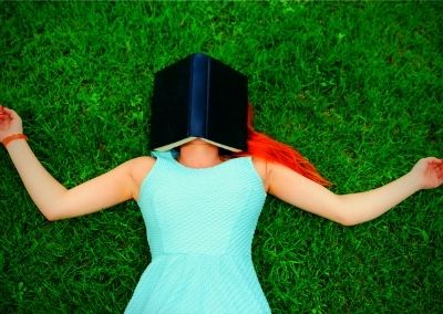 Addiction To Romantic Books & Movies? Here’s What You Need to Know